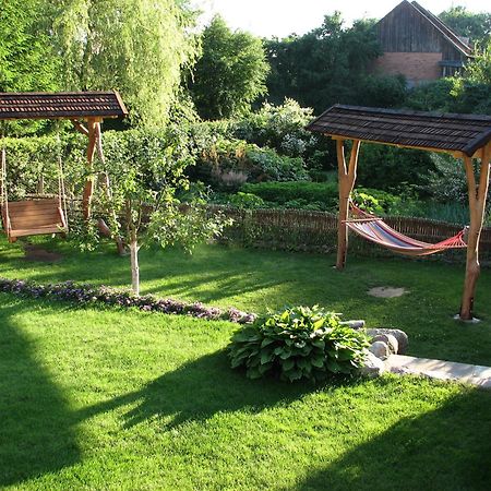 Asmonienes Sveciu Namai "Senoji Mokyklele" Otel Smalininkai Dış mekan fotoğraf
