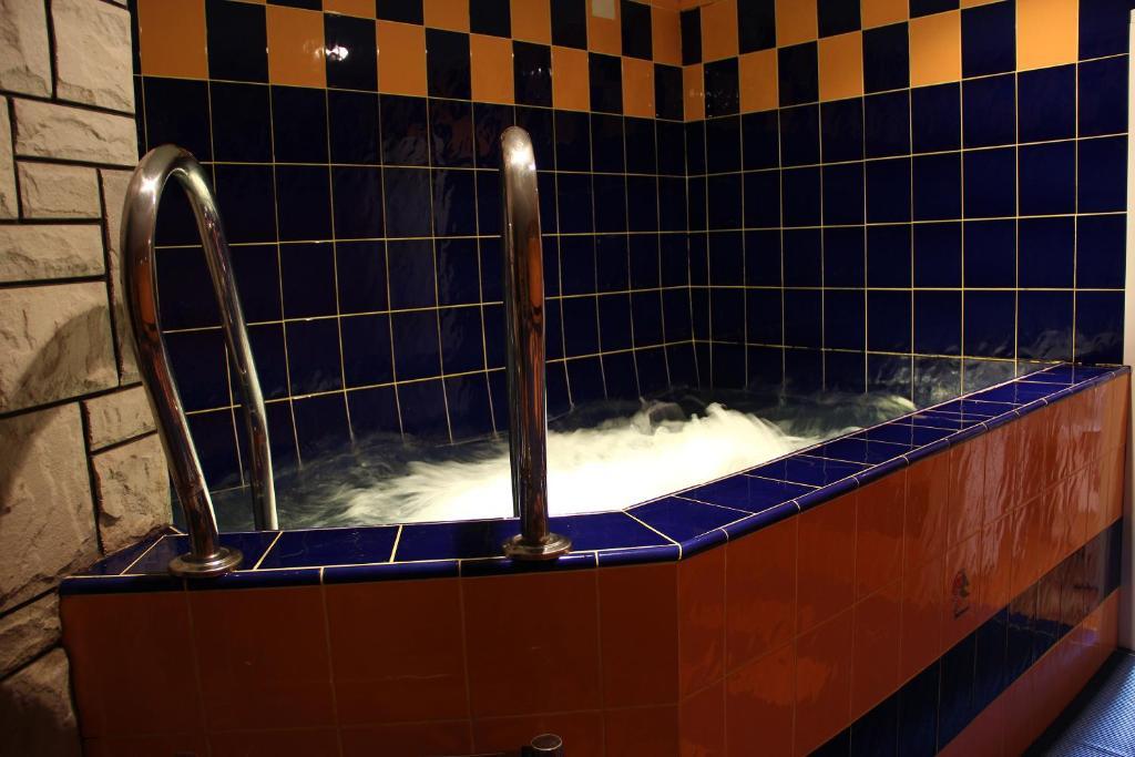 Asmonienes Sveciu Namai "Senoji Mokyklele" Otel Smalininkai Dış mekan fotoğraf
