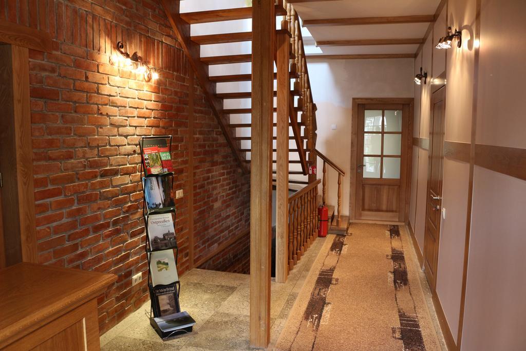 Asmonienes Sveciu Namai "Senoji Mokyklele" Otel Smalininkai Dış mekan fotoğraf